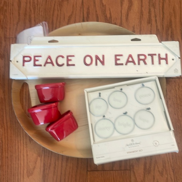 Hearth and Hand with Magnolia Bundle - Picture 1 of 5